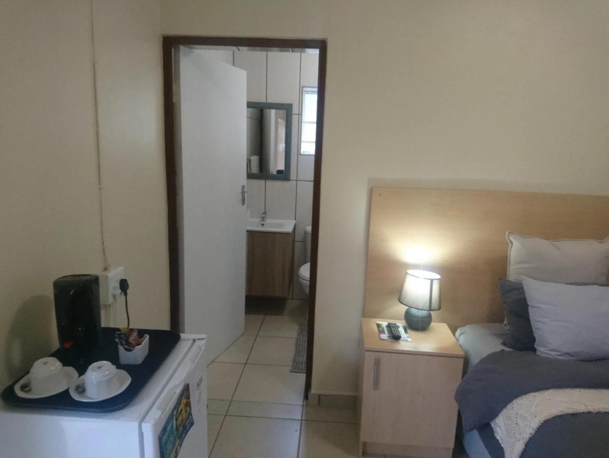 Pta East Guest House Pretoria-Noord Zewnętrze zdjęcie