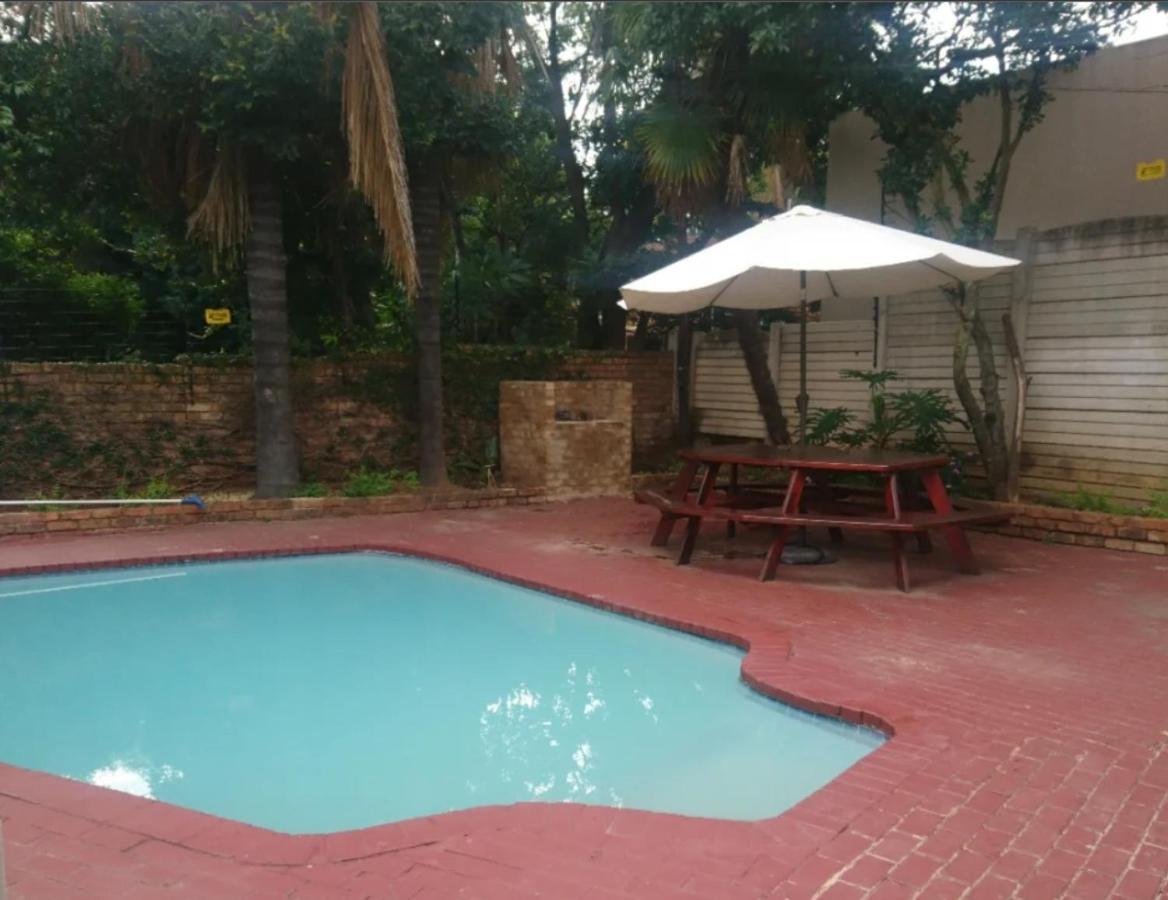 Pta East Guest House Pretoria-Noord Zewnętrze zdjęcie